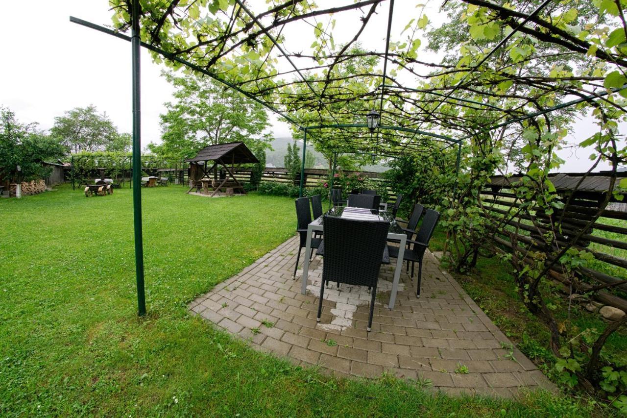 Pensiunea Casa Bianca - Bucovina Vama  Exterior foto