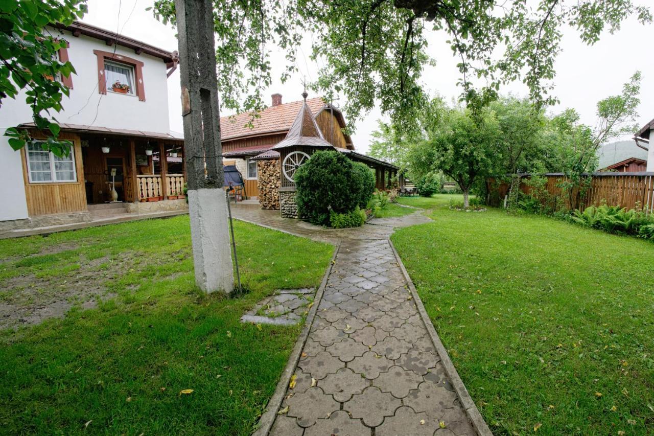 Pensiunea Casa Bianca - Bucovina Vama  Exterior foto