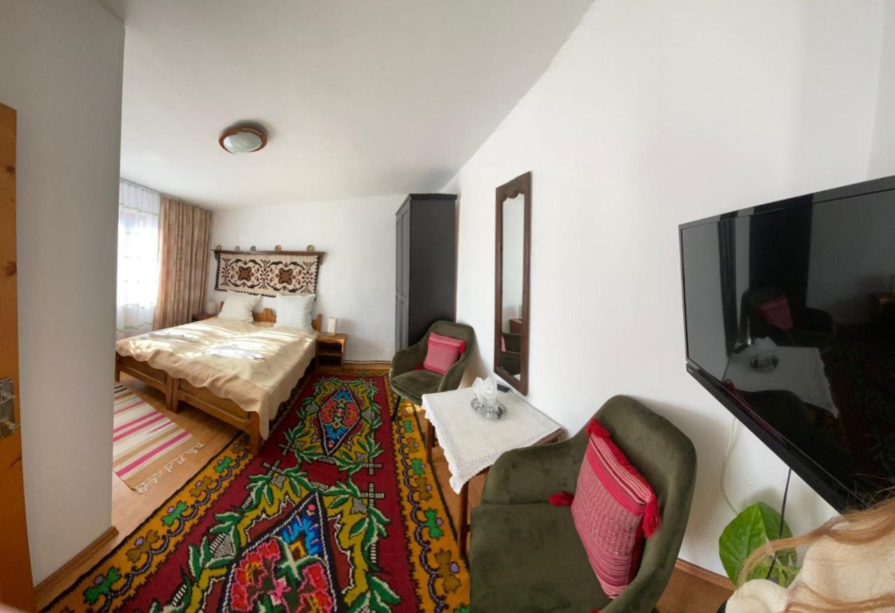 Pensiunea Casa Bianca - Bucovina Vama  Exterior foto